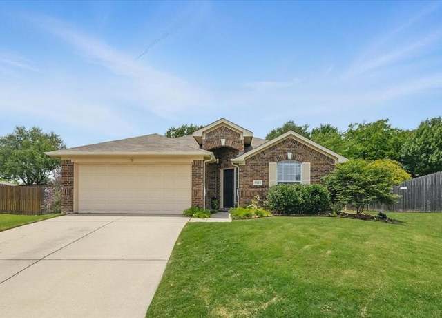 Property at 7212 Hogan Dr, Benbrook, TX 76126, 4 beds, 2 baths