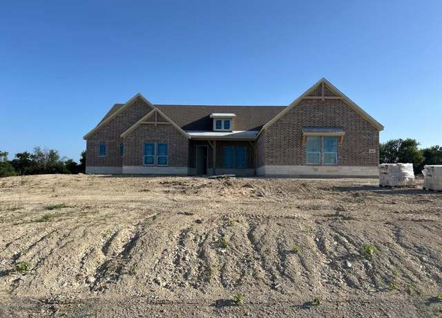 Property at 407 Indian Creek Rd, Van Alstyne, TX 75495, 3 beds, 3.5 baths