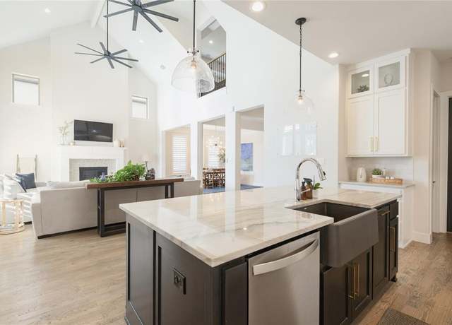 Property at 560 Corley Dr, Prosper, TX 75078, 4 beds, 4.5 baths