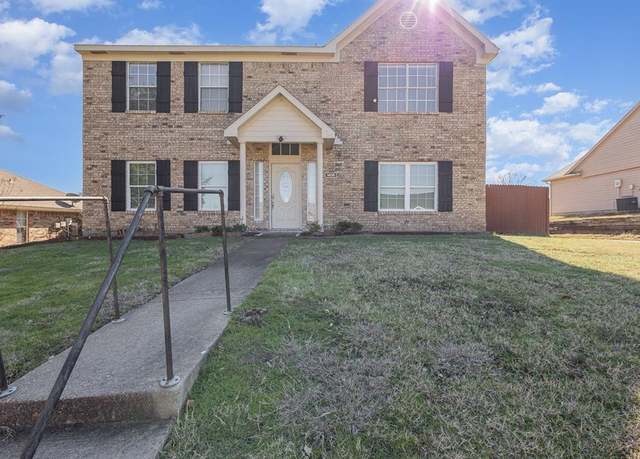 Property at 1406 Quail Crest Dr, Garland, TX 75040, 4 beds, 2.5 baths