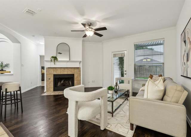 Property at 5717 Mariposa Dr, Mckinney, TX 75070, 4 beds, 2 baths