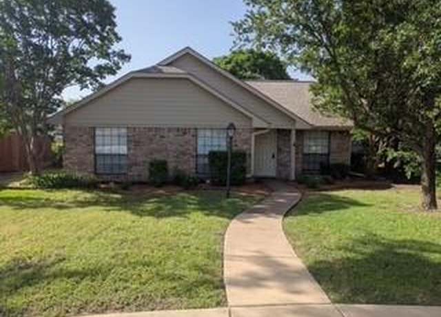 Property at 3818 Missouri St, Sachse, TX 75048, 3 beds, 2 baths