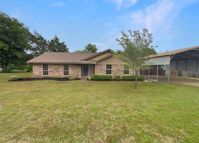 Property at 210 Mr Bob Dr, Midlothian, TX 76065, 4 beds, 2 baths
