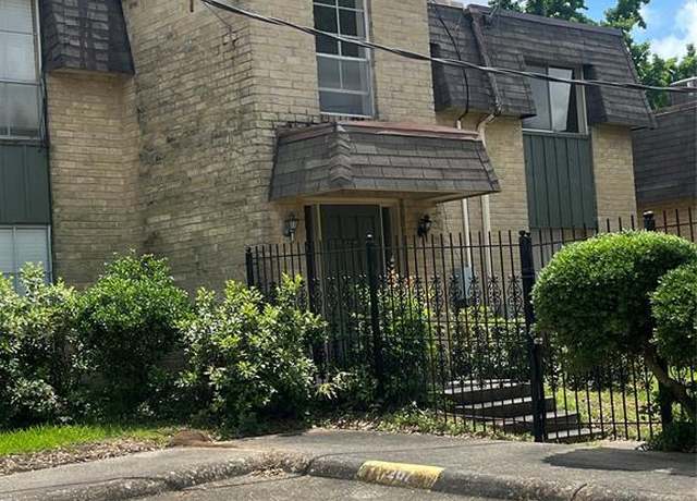 Property at 7000 Creswell Rd #208, Shreveport, LA 71106, 2 beds, 2 baths