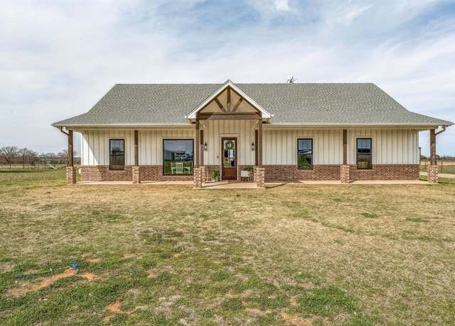 Property at 15244 Morgan Mill Hwy, Lipan, TX 76462, 4 beds, 2.5 baths