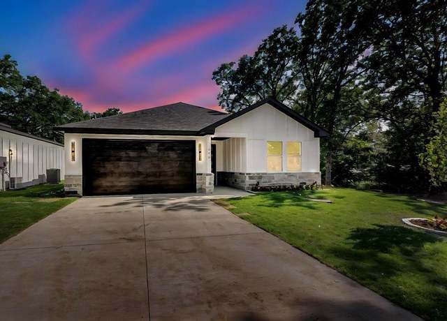 Property at 135 Wildgrove, Gun Barrel City, TX 75156, 3 beds, 2 baths