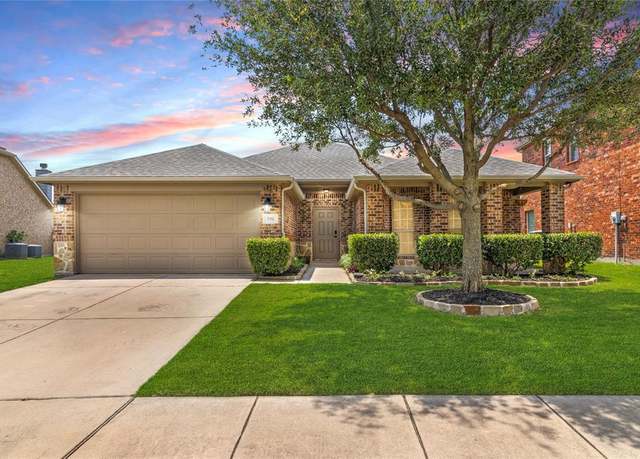 Property at 990 Lancashire Ln, Prosper, TX 75078, 3 beds, 2 baths