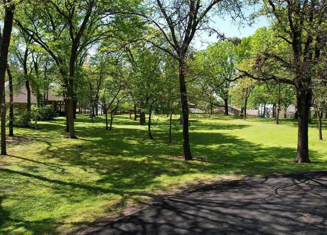 Property at 108 Enchanted Isles Cir, Mabank, TX 75156