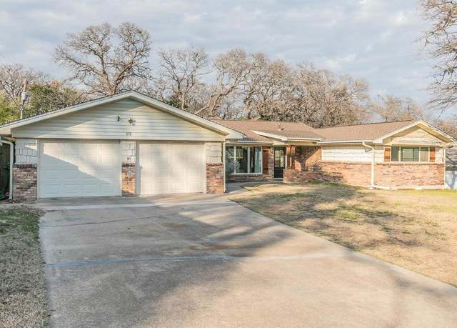 Property at 632 Forest Ln, Hurst, TX 76053, 3 beds, 2.5 baths