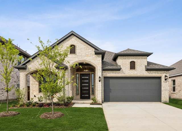 Property at 3822 Walnut Creek Dr, Crandall, TX 75114, 4 beds, 3 baths