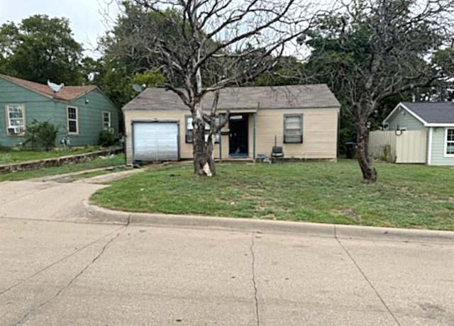 Property at 3233 Evans Ave, Fort Worth, TX 76110, 2 beds, 1 bath