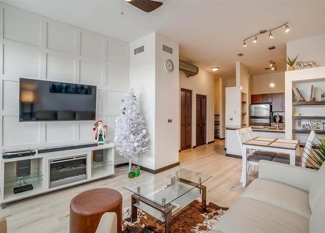Property at 201 W Lancaster Ave #309, Fort Worth, TX 76102, 1 bed, 1 bath