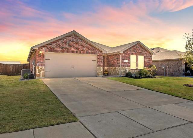 Property at 1209 Willowbend Way, Josephine, TX 75189, 5 beds, 2 baths