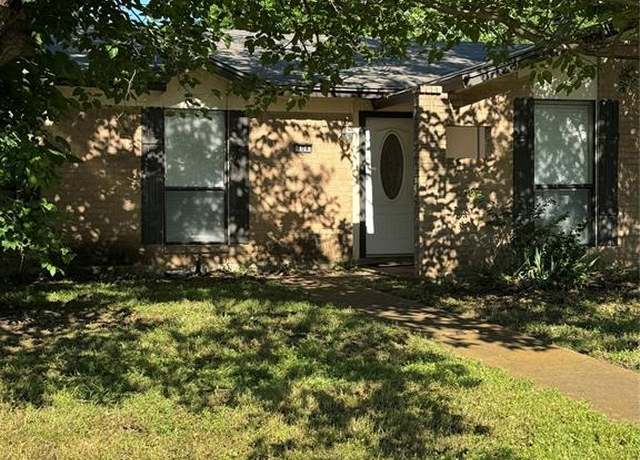 Property at 104 Greeting Gate Ln, Allen, TX 75002, 4 beds, 2 baths