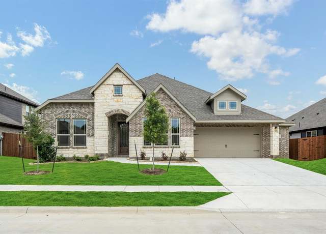 Property at 403 Chestnut Ln, Glenn Heights, TX 75154, 4 beds, 3 baths