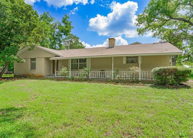 Property at 6000 Forrest Ln, Canton, TX 75103, 5 beds, 3 baths