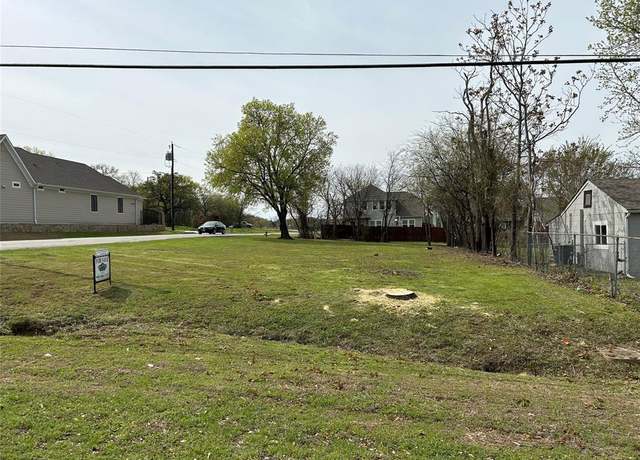 Property at 114 Denton St E, Argyle, TX 76226