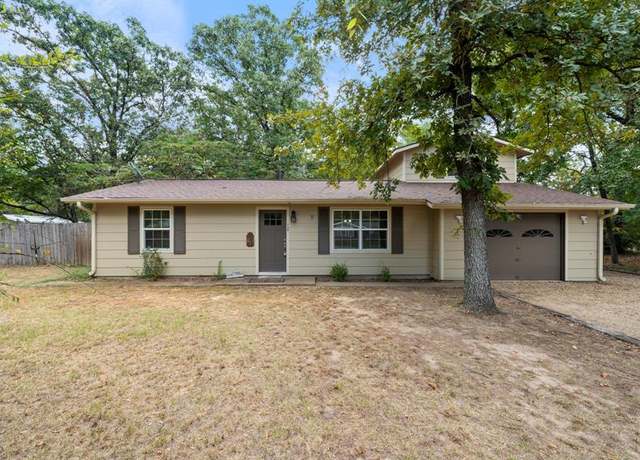 Property at 730 Cedarcrest Dr, Tool, TX 75143, 3 beds, 2 baths