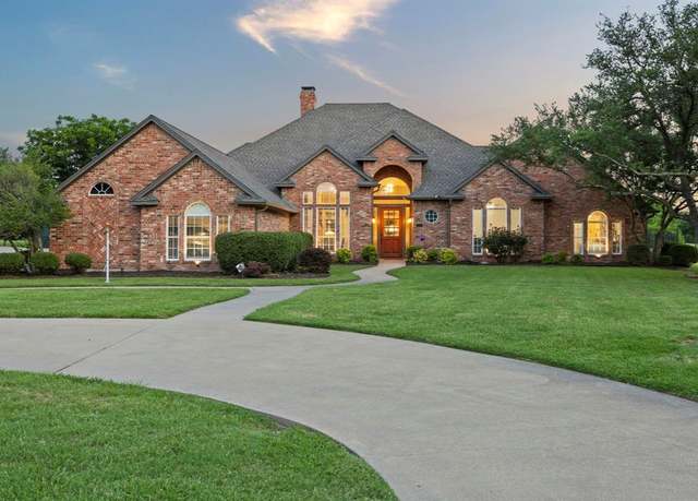 Property at 220 Sunray Ln, Sunnyvale, TX 75182, 4 beds, 4 baths