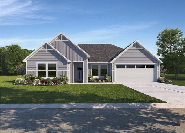 Property at 1155 Keystone Dr, Granbury, TX 76048, 4 beds, 2 baths
