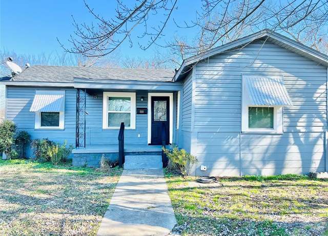Property at 660 NE 16th St, Paris, TX 75460, 3 beds, 1 bath