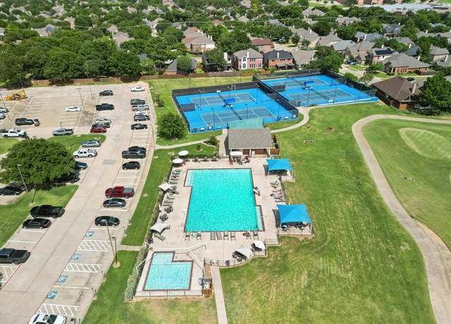 Property at 2135 Clubside Dr, Corinth, TX 76210, 3 beds, 2 baths