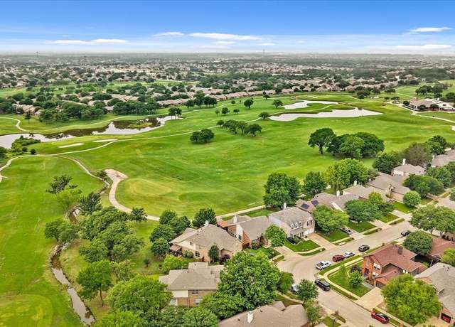Property at 2135 Clubside Dr, Corinth, TX 76210, 3 beds, 2 baths