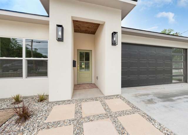 Property at 928 College St, Sulphur Springs, TX 75482, 3 beds, 2 baths