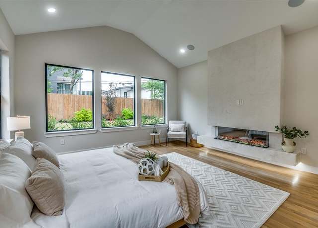 Property at 2018 Euclid Ave, Dallas, TX 75206, 6 beds, 4 baths