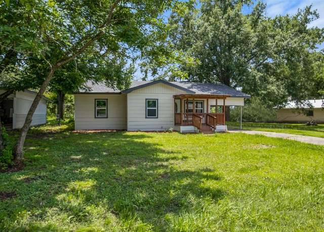 Property at 121 Circle Dr, Bogata, TX 75417, 3 beds, 1 bath
