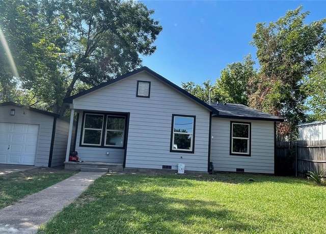 Property at 709 E Crafton St, Henrietta, TX 76365, 2 beds, 2 baths