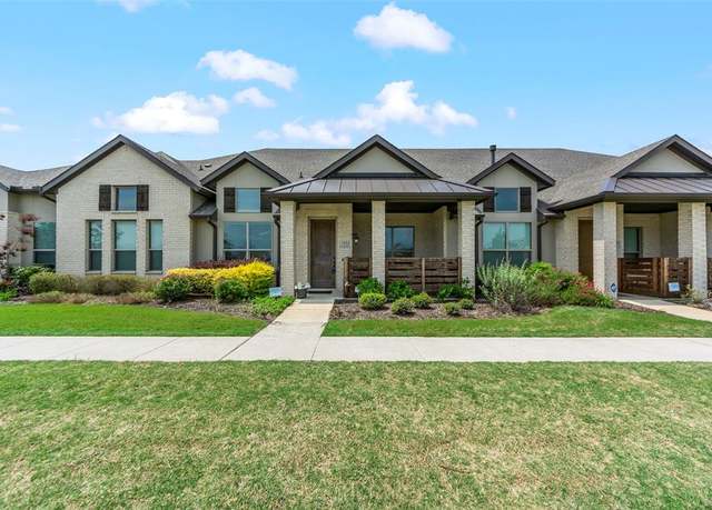 Property at 1654 Greatfield Dr, Garland, TX 75042, 2 beds, 2 baths