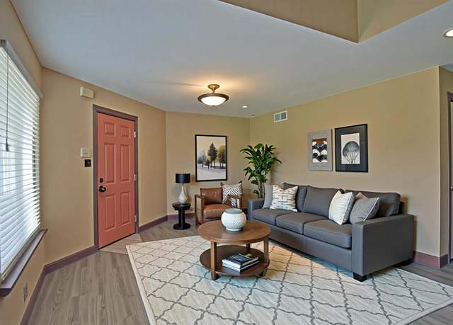 Property at 1704 Baird Farm Cir #4207, Arlington, TX 76006, 2 beds, 1 bath