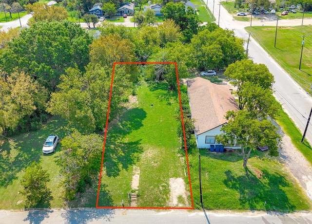 Property at 707 E 3rd Ave, Corsicana, TX 75110