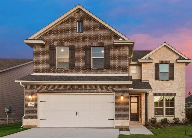 Property at 1316 San Marcus Dr, Springtown, TX 76082, 4 beds, 2.5 baths