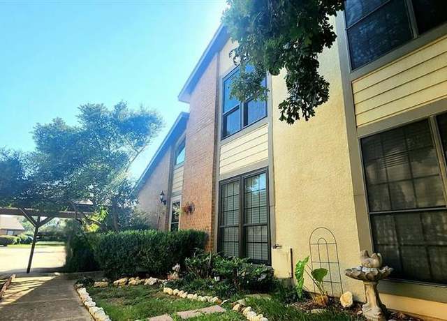 Property at 344 W Harwood Rd Unit A, Hurst, TX 76054, 3 beds, 2 baths