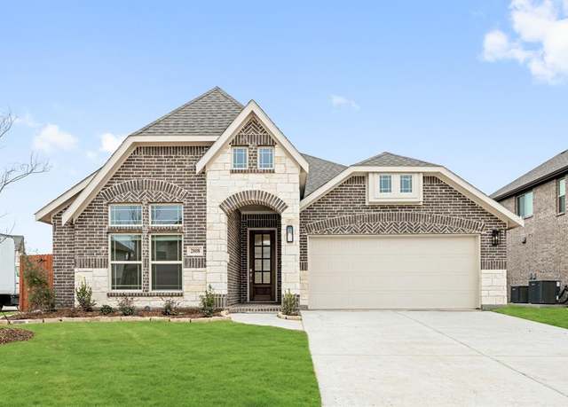 Property at 2808 Parkwood Cir, Denton, TX 76226, 4 beds, 2 baths