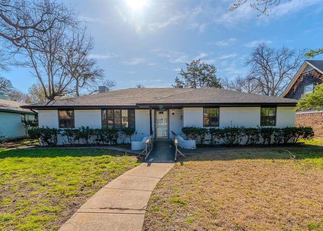 Property at 5224 Elkridge Dr, Dallas, TX 75227, 4 beds, 2.5 baths