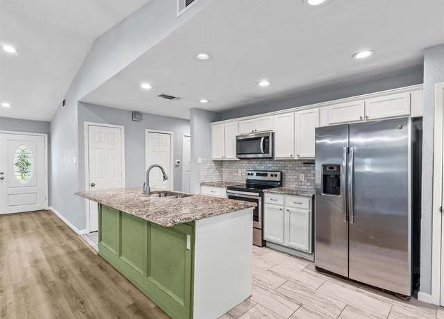 Property at 1400 Meadowcrest Dr, Plano, TX 75075, 3 beds, 2 baths