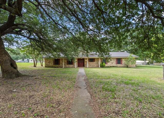 Property at 1015 Monte Carlo Dr, Grand Saline, TX 75140, 3 beds, 2 baths