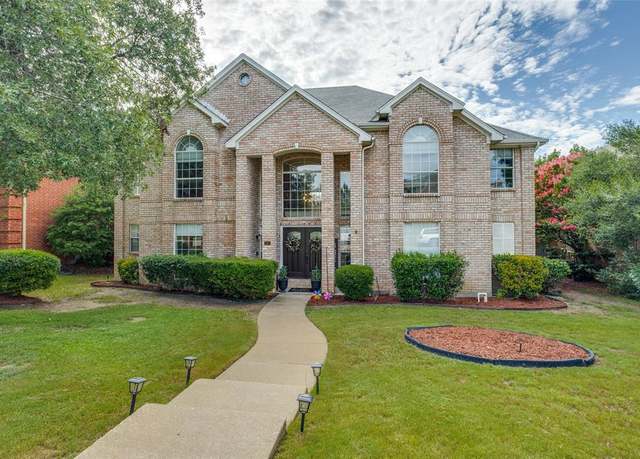 Property at 7305 Royal Crest Ln, Plano, TX 75025, 4 beds, 3.5 baths