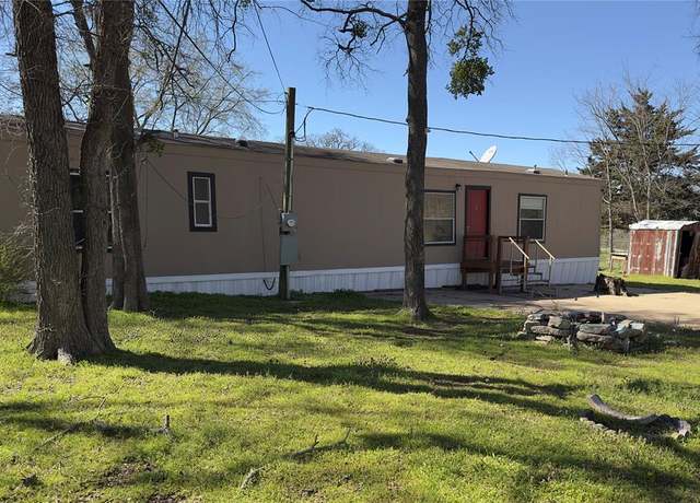 Property at 173 Pat Ln, Pottsboro, TX 75076, 2 beds, 2 baths