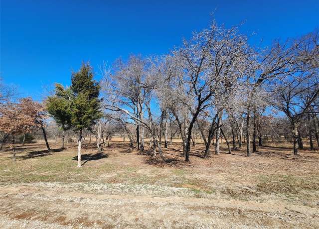 Property at 106 Comanche Trl, Nocona, TX 76255