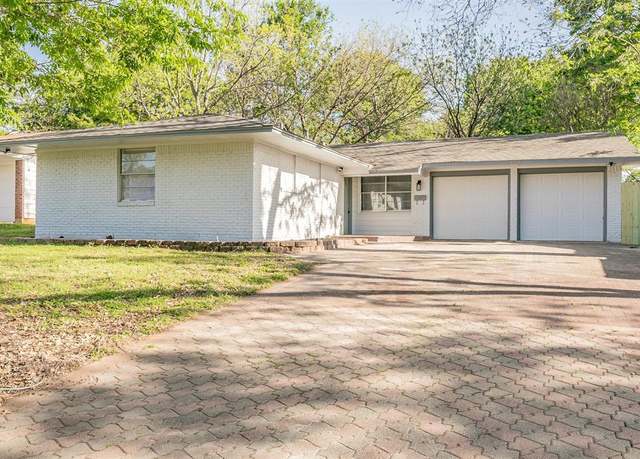 Property at 1104 Wright St, Arlington, TX 76012, 3 beds, 2 baths