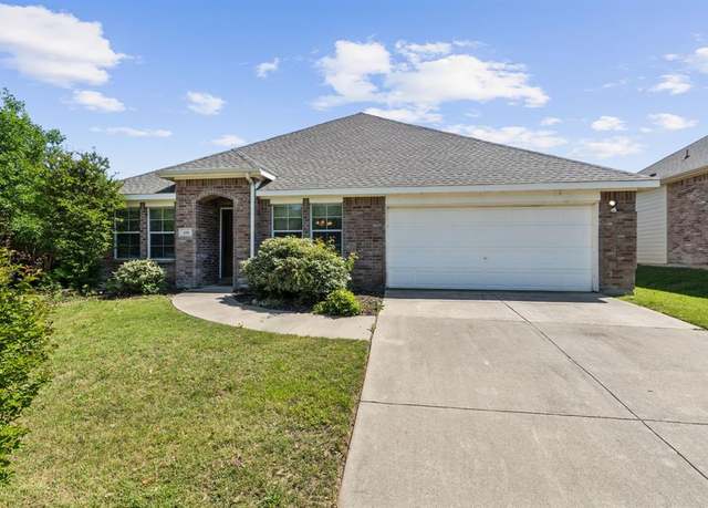 Property at 608 Knollwood Trail Ct, Oak Point, TX 75068, 4 beds, 2 baths