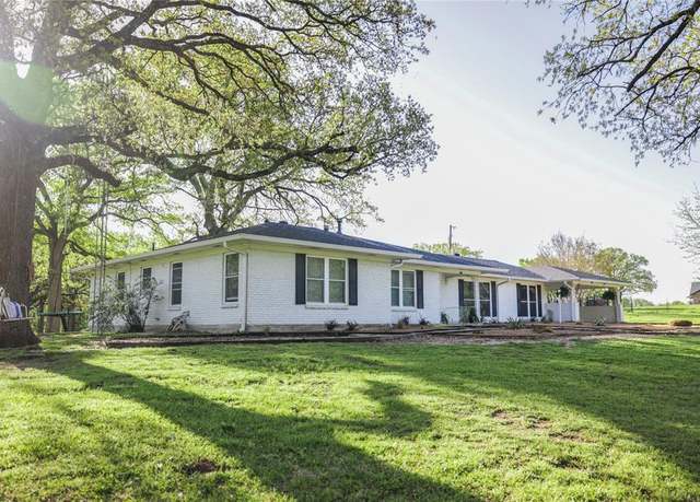 Property at 550 VZ County Road 3801, Wills Point, TX 75169, 4 beds, 3 baths