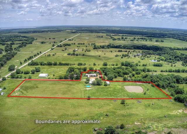 Property at 2136 Fm 71, Commerce, TX 75428, 4 beds, 3 baths