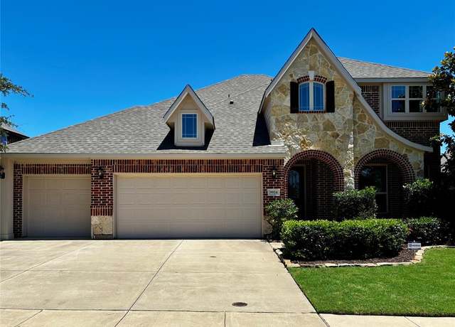 Property at 9924 Chrysalis Dr, Fort Worth, TX 76131, 5 beds, 3.5 baths