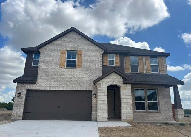 Property at 2020 Velora Dr, Fort Worth, TX 76052, 5 beds, 3.5 baths