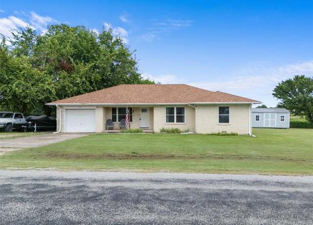 Property at 107 Southmayd Rd, Southmayd, TX 76268, 3 beds, 1.5 baths
